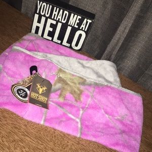 Realtree Pink Camouflage Wrap Scarf